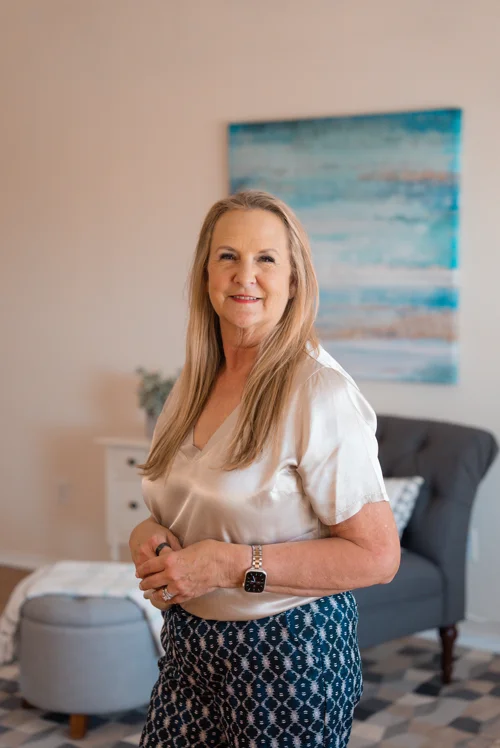 Cecilia Whitley, Broker